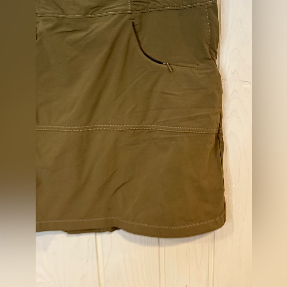Athleta Olive Skort, Size 8 - Picture 2 of 11